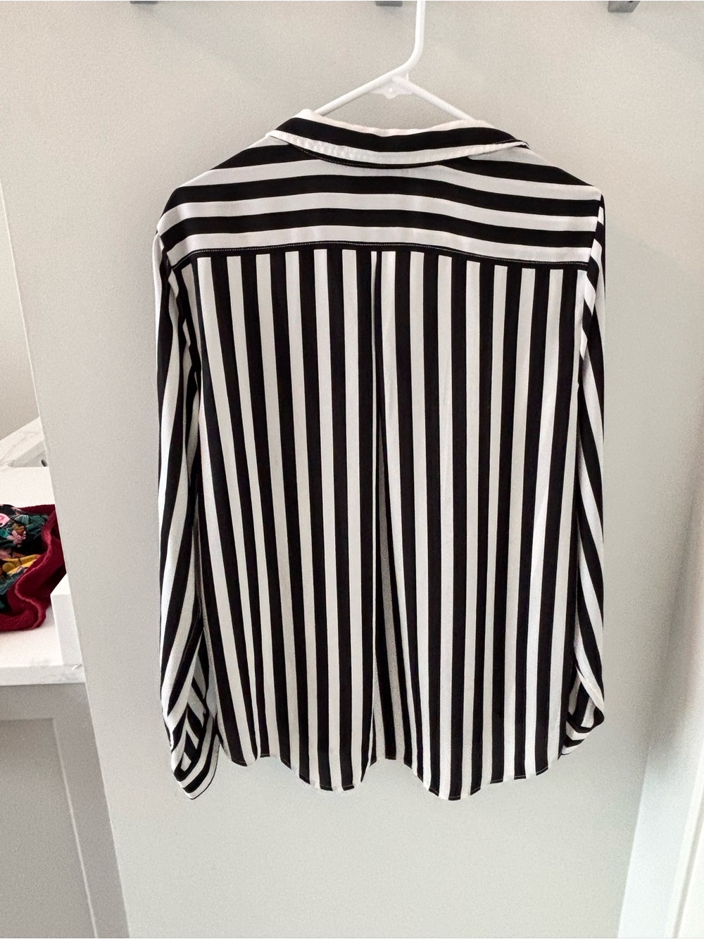 on twelfth Women's Button-Front Crepe Shirt - Picture 3 of 7